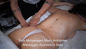 Video corso massaggio antistress vata abhyagam